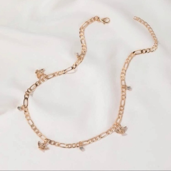 3/$30 💛 Angel Charm Choker - Picture 3 of 4